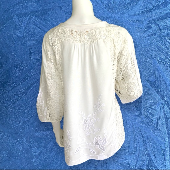 SOFT SURROUNDINGS WHITE COTTON LACE EMBROIDERED TASSEL TIE TOP. WOMEN’S SIZE XS - Picture 2 of 11